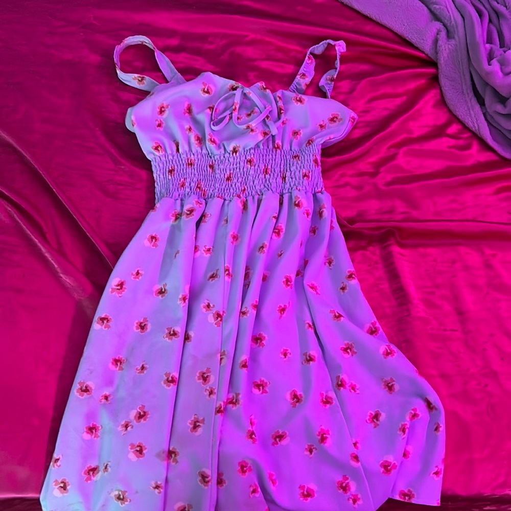 Cute blue dress with light pink flowers